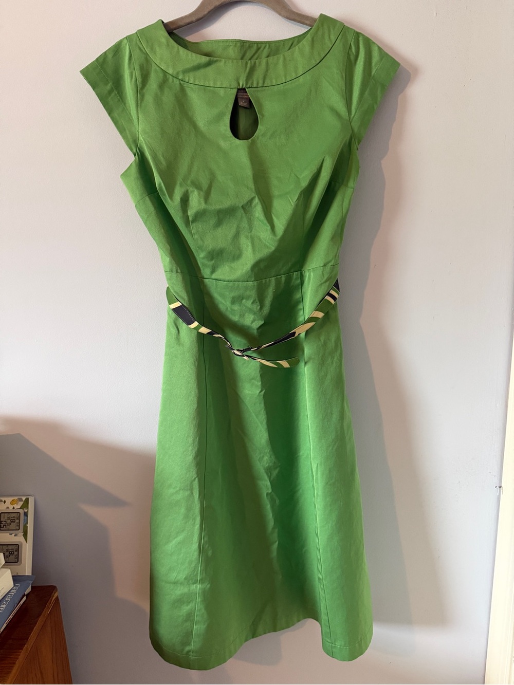 Madmen Green Fit-and-Flare Cap-Sleeve Dress - Unbranded